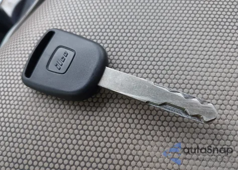 2006 Toyota Rav4 z USA, uszkodzony, nr VIN JTMBD33V066014492